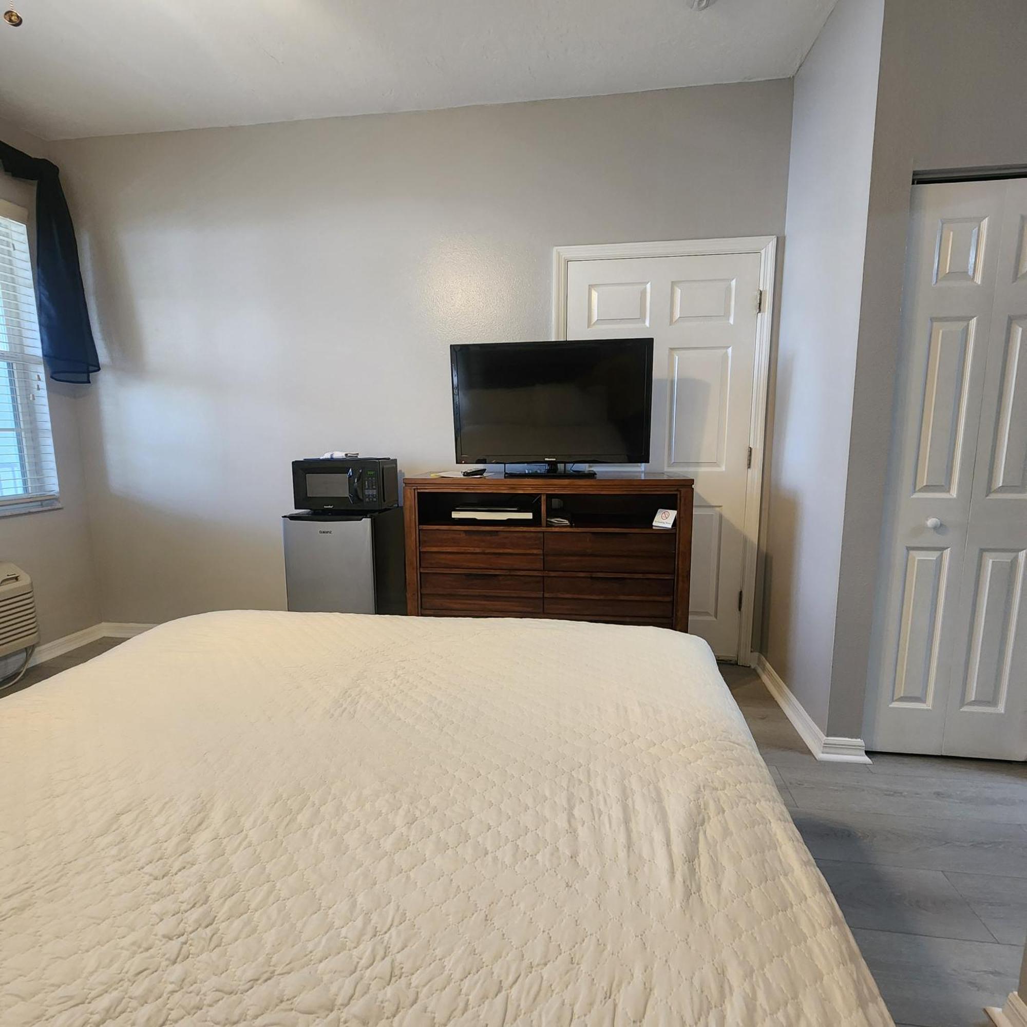 1 Bed 1 Bath At Img Near Beach Bradenton Exteriér fotografie